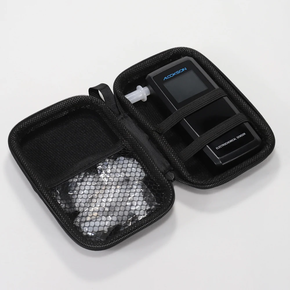 ALC-213 Atemalkohol Tester in der offenen Zipped Carry Case mit Ersatz-Mundstücken