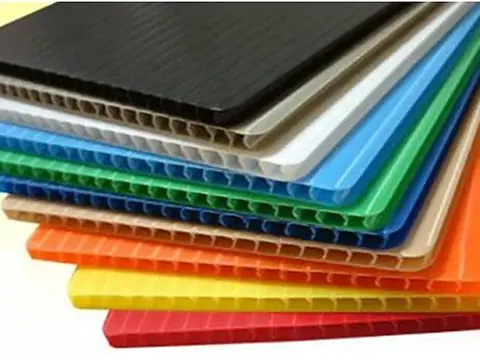 Corrugated Plastic Sheet
