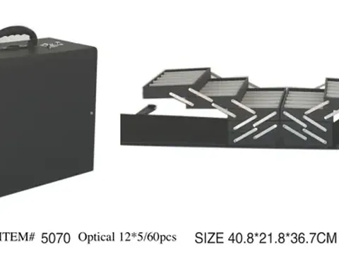 Eyewear Display Cases