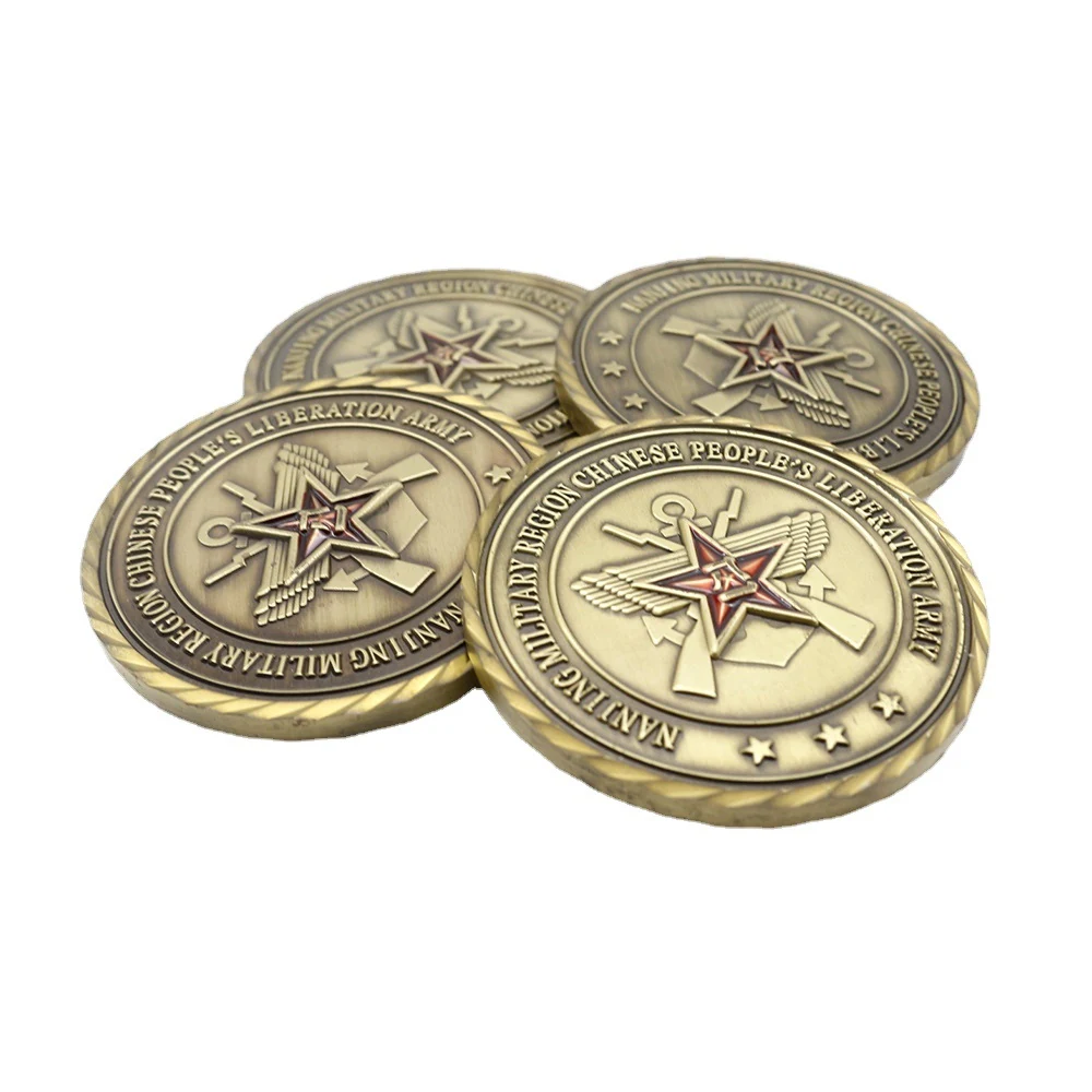Moedas antigas de bronze 3D desafio com insígnia militar