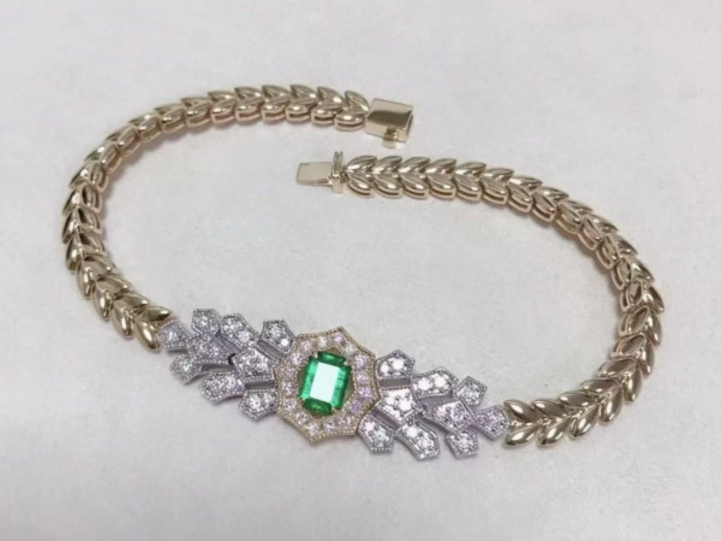 Natural Emerald And Diamond Bracelet photographed at the BH Jewelry workshop in Shenzhen