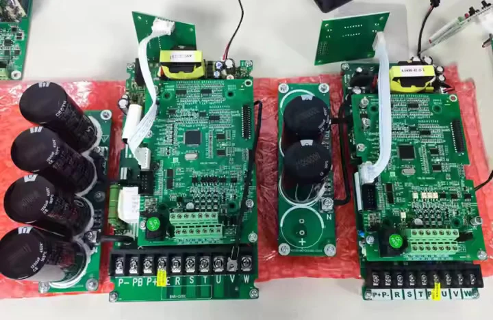 Solar Pump Inverter PCB Board detail view 2