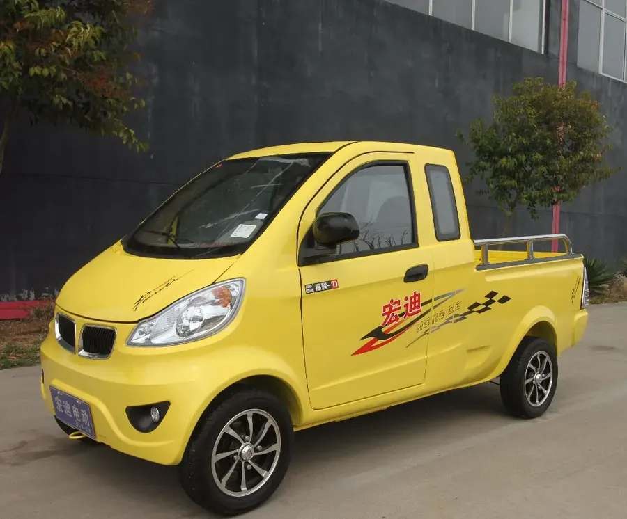 Four Wheels Electric Pickup Truck Cargo Vehicle