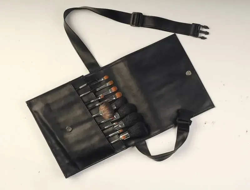 Professional Cosmetic Brush Set With Waist Pouch