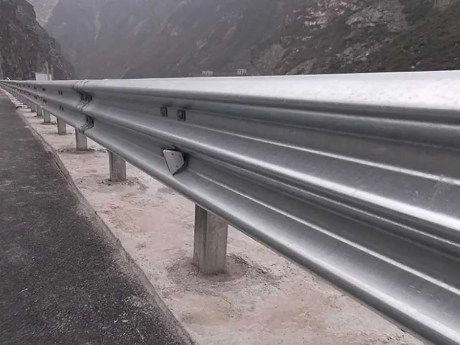 Metal Guardrail Beams