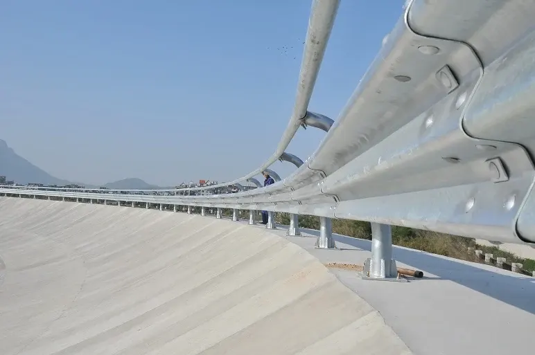 W-Beam and Thrie-Beam Guardrail
