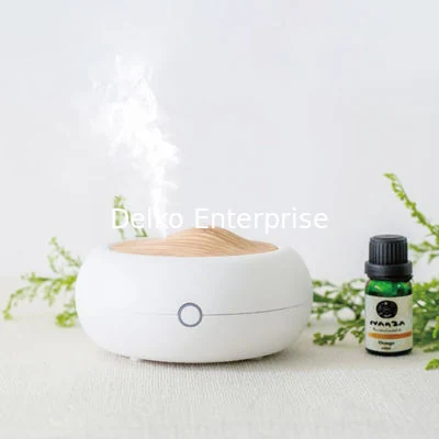Wood-grain ultrasonic aroma diffuser & nightlight
