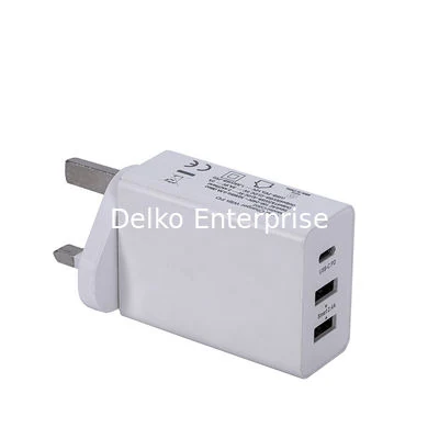 12W wall-mounted AC/DC adapter (VDE)