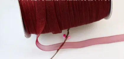 1cm Cm Transparent Decorative Snow Yarn with Woven Hat detail view 2