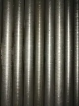 Integriertes Tiefrippenrohr mit aus der Rohrwand gerollter Rippe