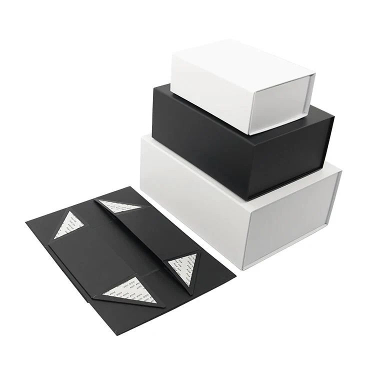 Custom Large Magnetic Folding Rigid Cardboard Gift Box 5 detail view