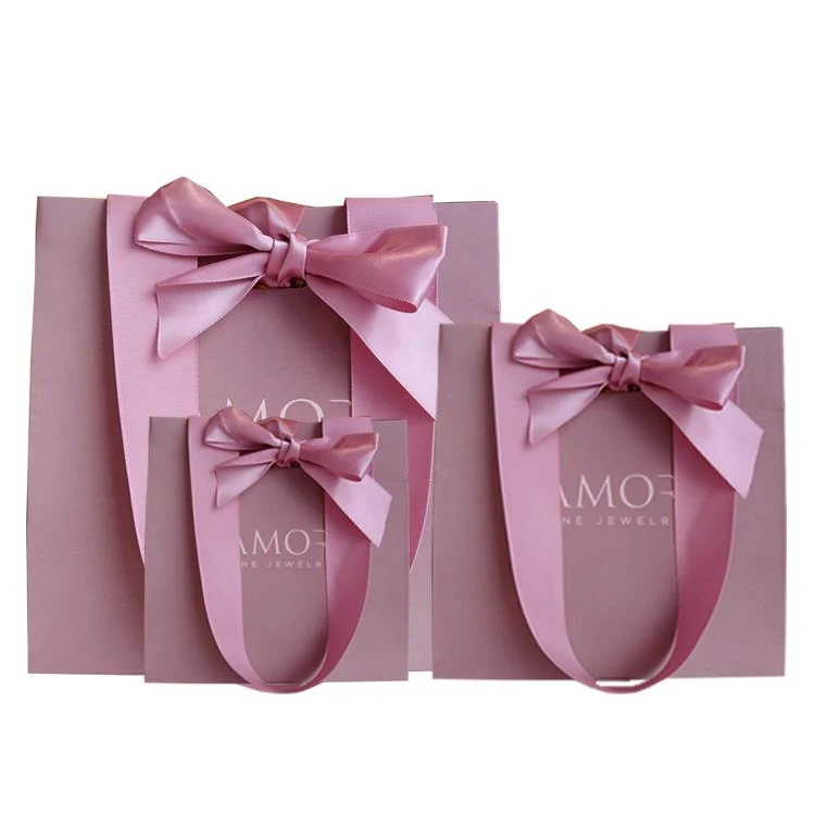 Bolsas de papel al por mayor personalizadas con logotipo para embalaje de regalo 3