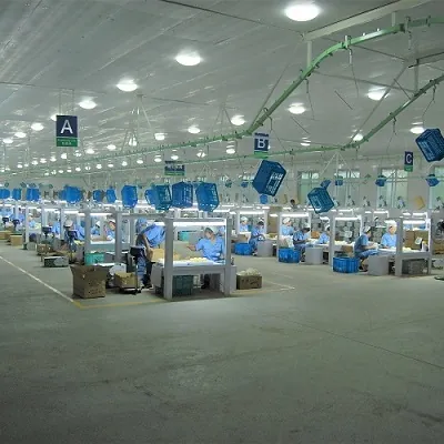Verpackungs- und Sortierhalle