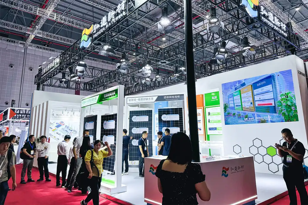 Hondol Material stand at a PV industry exhibition