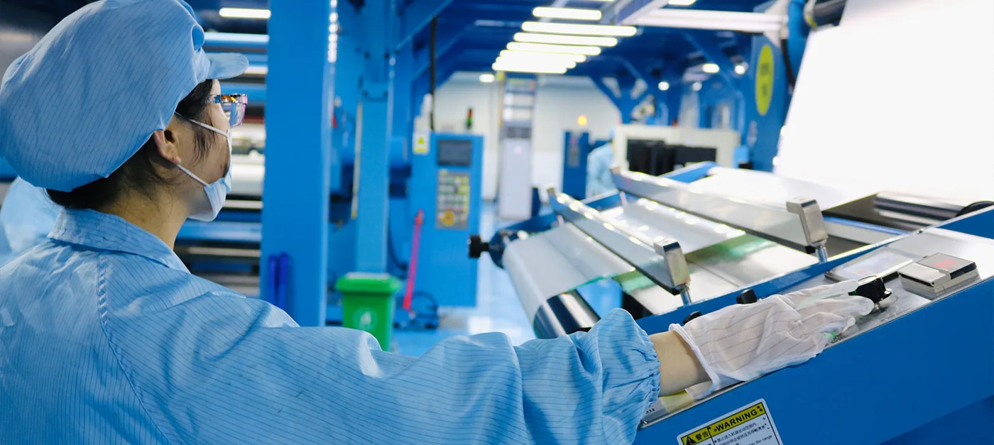 Fertige Folienrollen in der Hondol-Werkstatt in Suzhou