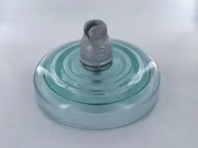 Fog type U120BP toughened glass insulator at 146 mm spacing