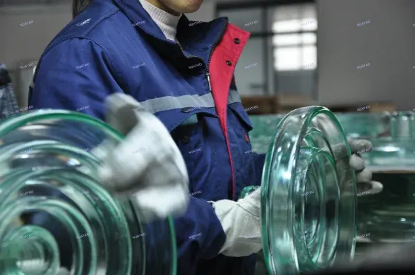 U210BP 210kN Glas-Hängeisolator