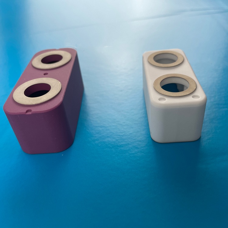 Metallisiertes Keramikteil, gefertigt von Shenzhen Huaxin Precision Ceramics