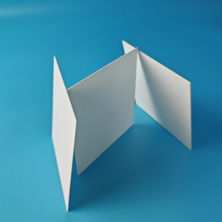 Platte und Rohplatte aus 99 % Al2O3-Keramik - Aluminiumoxid-Keramikplatte