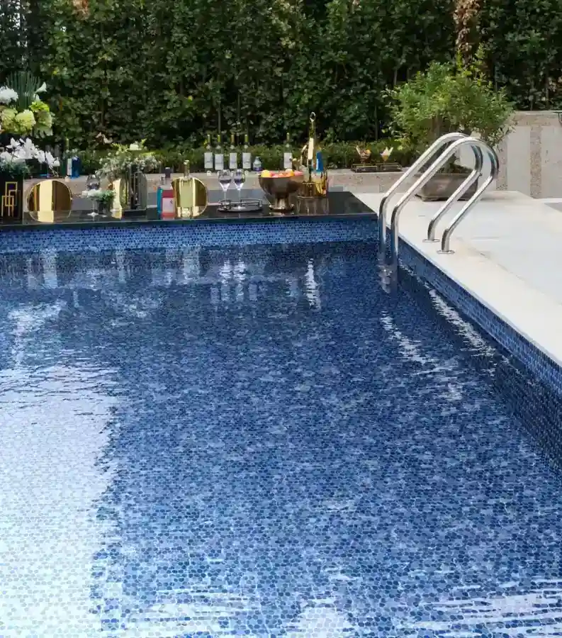 Penny Round Glass Pool Tile glass tile in Penny Round