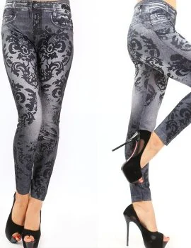 Jean-legging No 3 shown full length on a model, displaying the subtle wash and denim-like texture