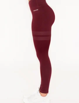 Close-up of the waistband and fabric texture of the XH-YL034 yoga leggings