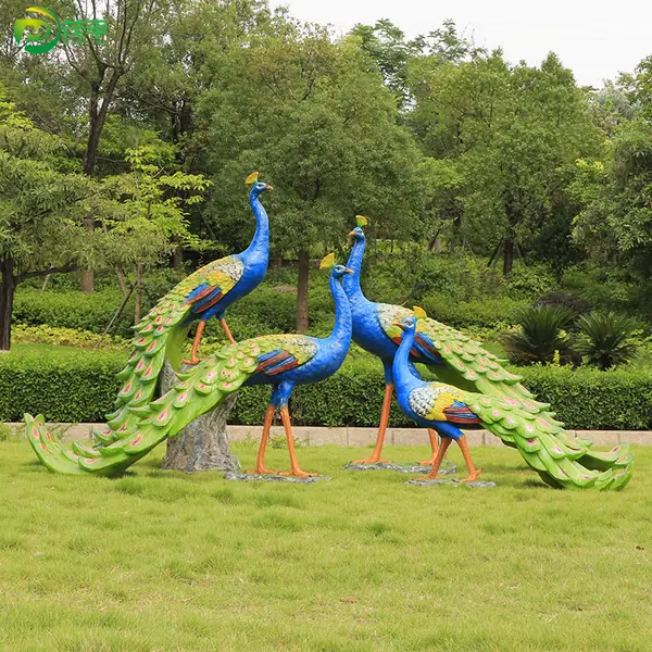 Escultura de fibra de vidrio