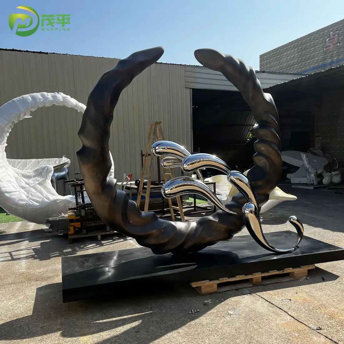 Abstract Circular Fish Stainless Steel Sculpture