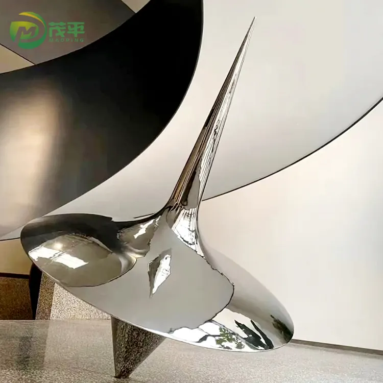 ミラーGyroのステンレス鋼の彫刻