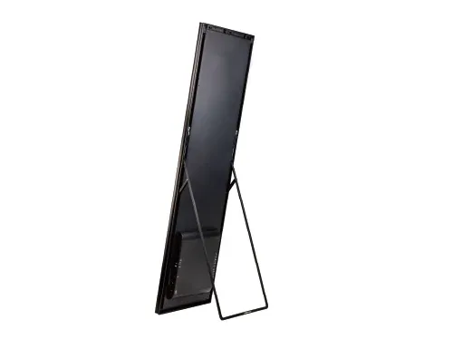 400 Sets of i-Poster LED Screens Delivered to Germany