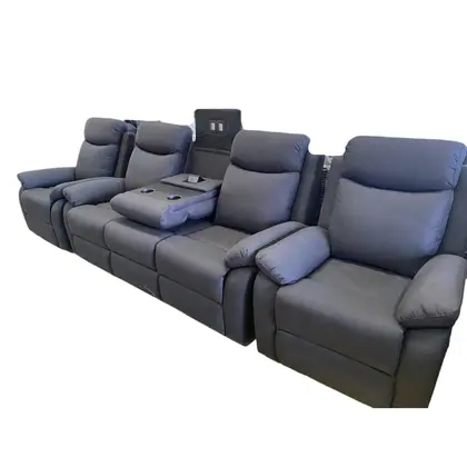LEO 3RR+R+R MIT 4 FAHRZEUGEN UND KONSOLVERBAU