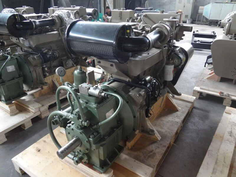 Cummins 6BT5.9-M150 Diesel Engine 150HP Marine Diesel Engine shown from another angle