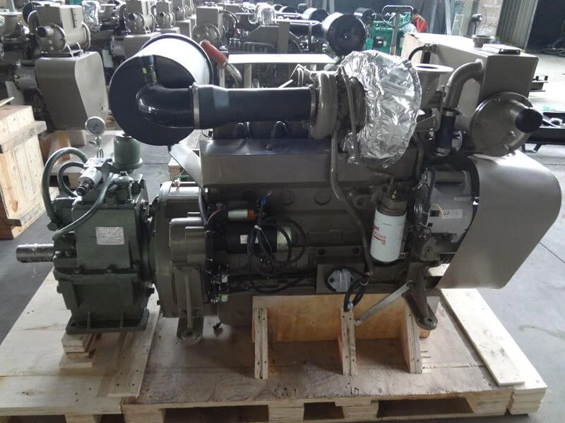 Cummins 6BT5.9-M150 Diesel Engine 150HP Marine Diesel Engine shown from another angle