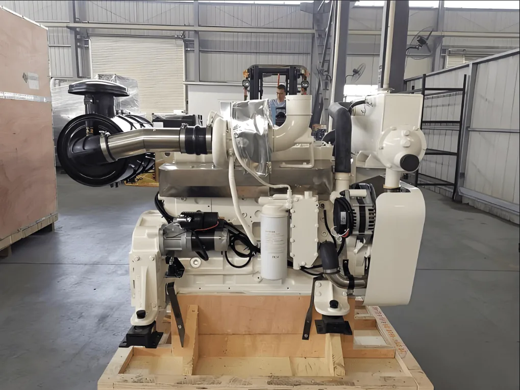 Cummins 6CTA8.3-M220 Diesel Engine 220HP Marine Diesel Engine shown from another angle