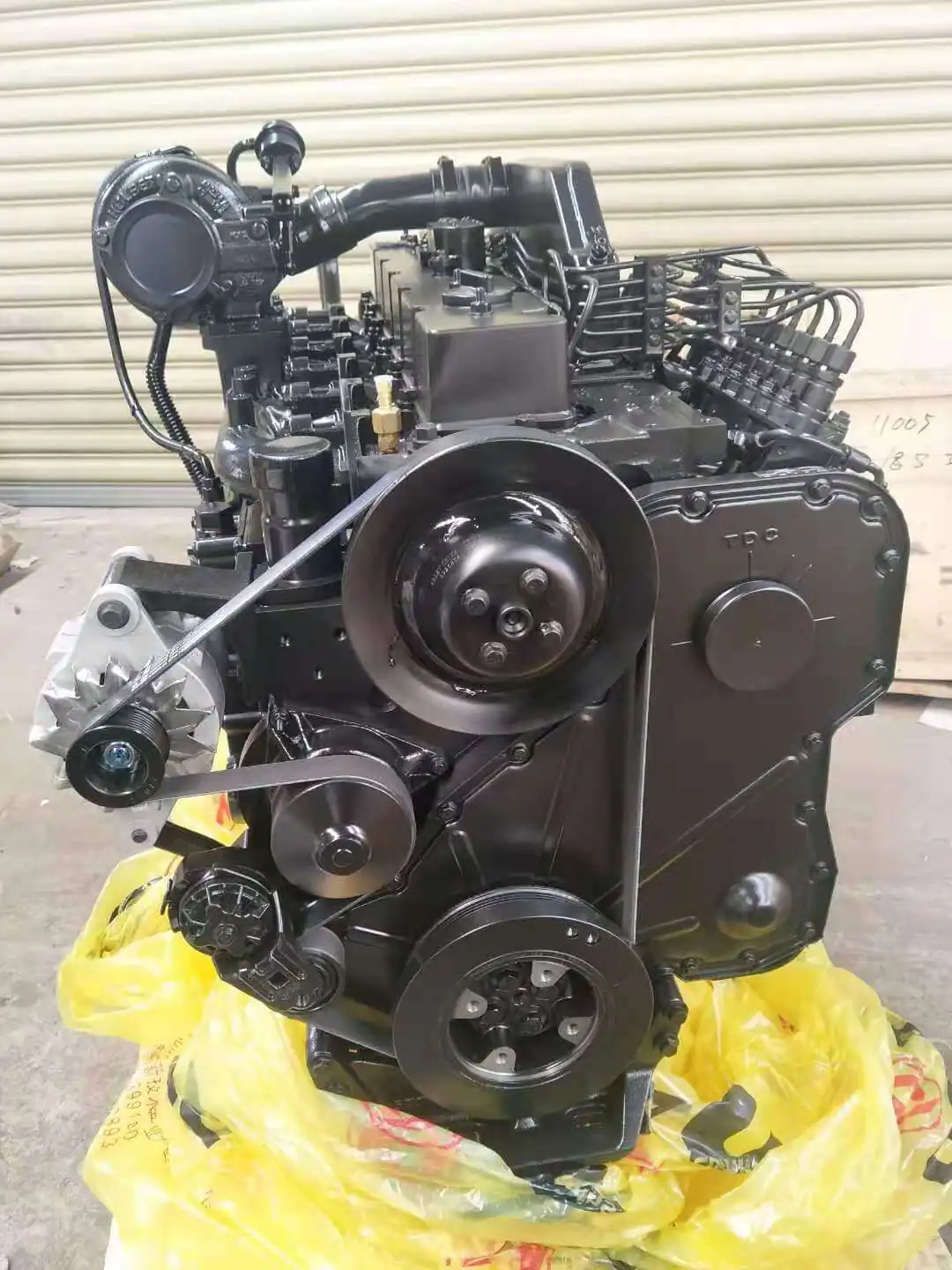 Cummins 6CTA8.3-C175 Diesel Engine 175HP Construction Engine shown from another angle