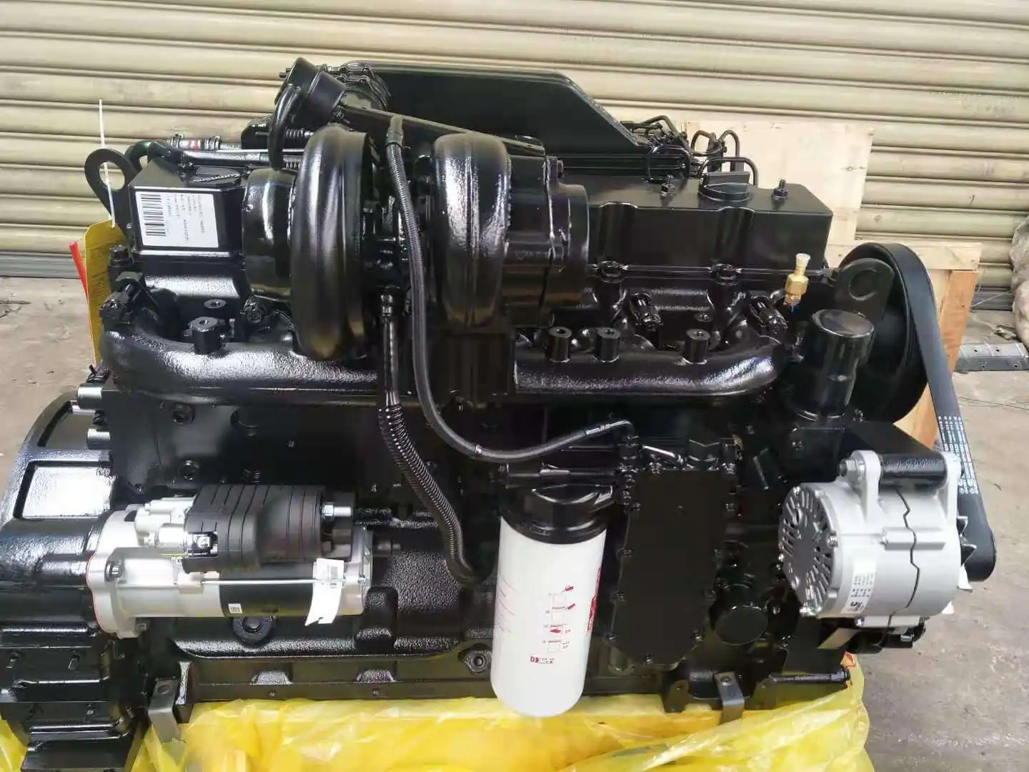Cummins 6CTA8.3-C175 Diesel Engine 175HP Construction Engine shown from another angle