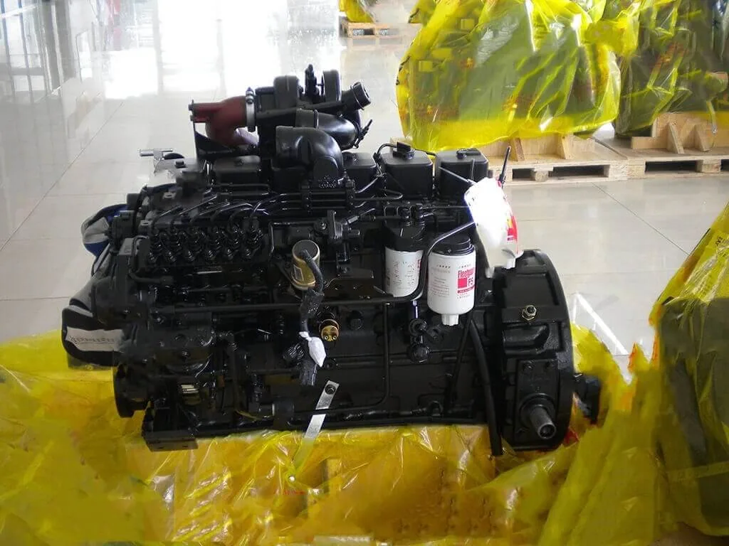 Cummins B190-33 Diesel Engine 190HP Vehicle Engine Assembly shown from another angle