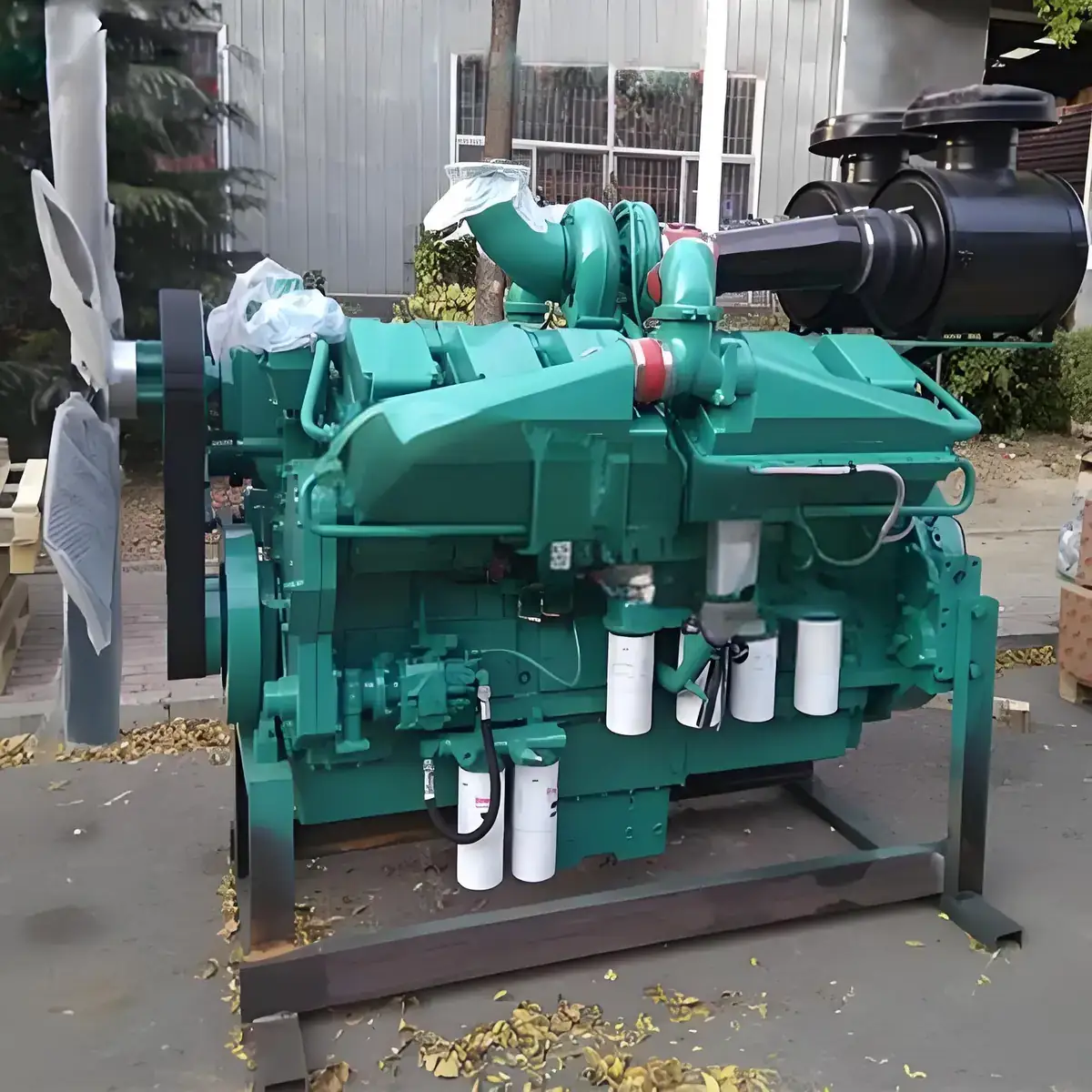 Cummins KT38-G Generator Diesel Engine 615 kW Generator Engine Assembly shown from another angle