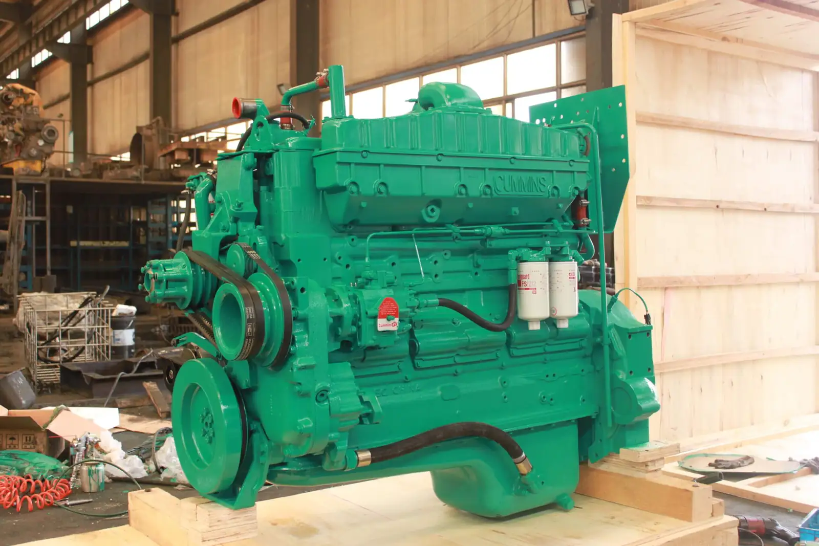 Cummins NTA855 Generator Diesel Engine 350kW Generator Engine Assembly shown from another angle