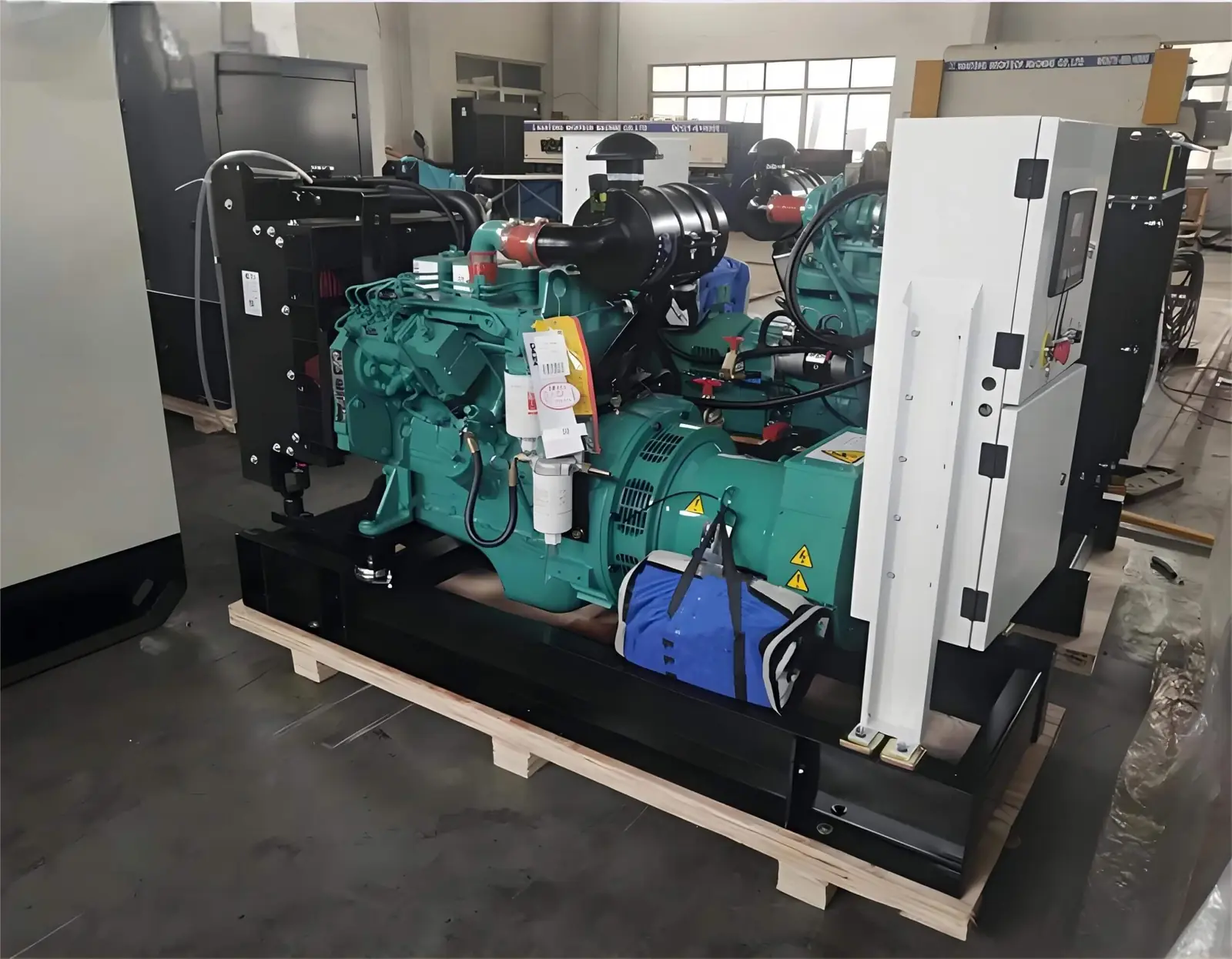 Cummins KTA38-G 560KW 700KVA Generator shown from another angle