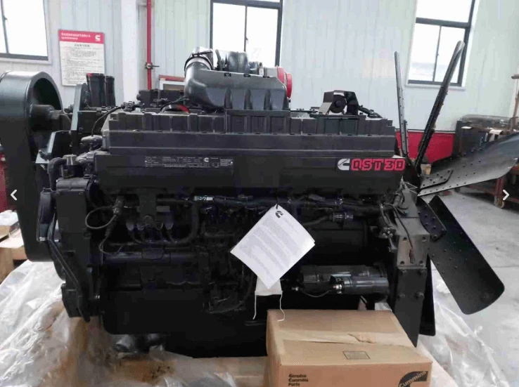 Cummins QST30-C1050 Diesel Engine 1050HP Construction Engine shown from another angle