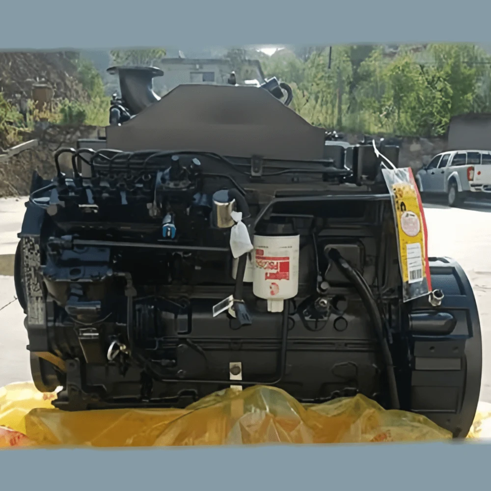 Cummins C300-33 221KW 300HP Vehicle Diesel Engine shown from another angle