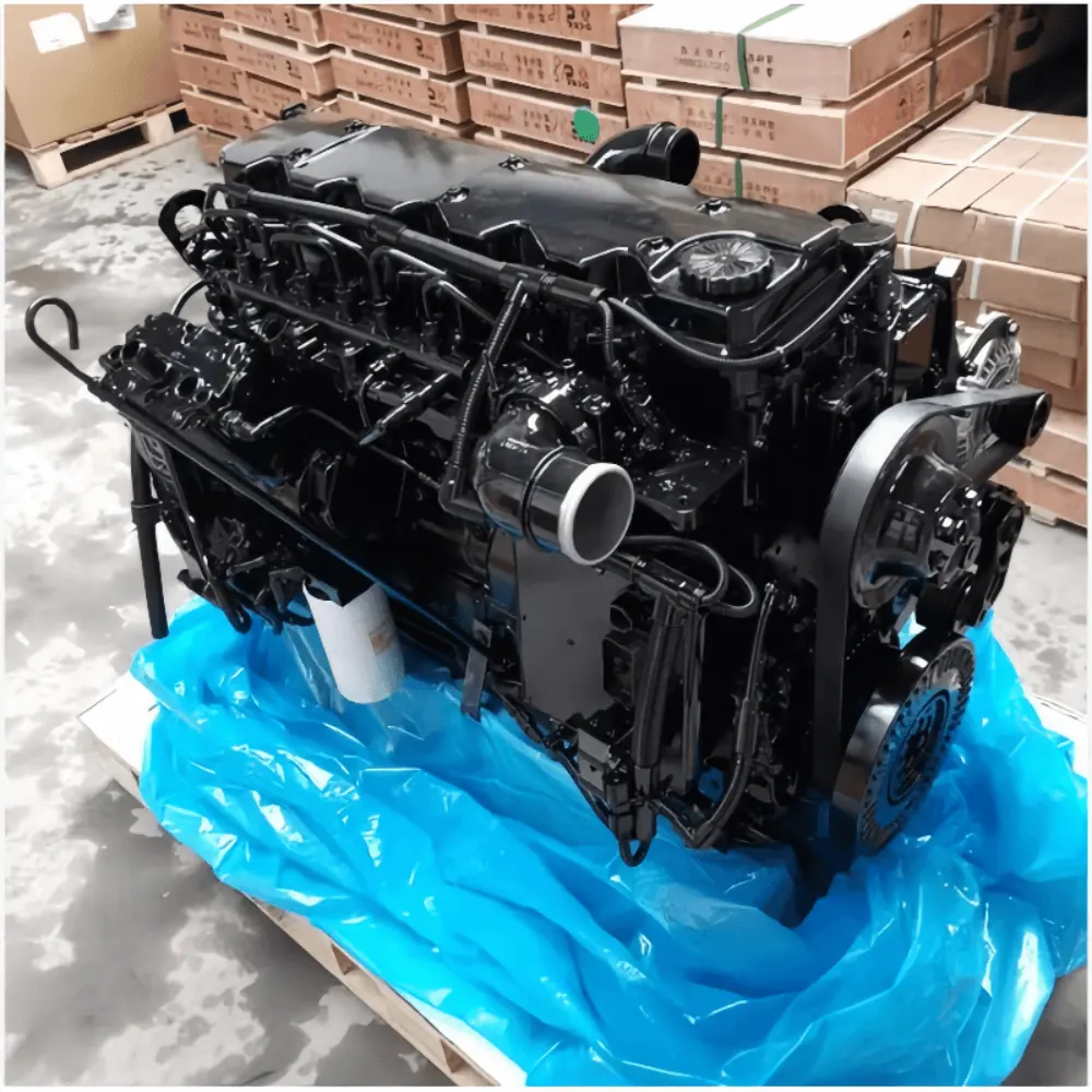 Cummins ISDe270-30 198KW 270HP Vehicle Diesel Engine shown from another angle