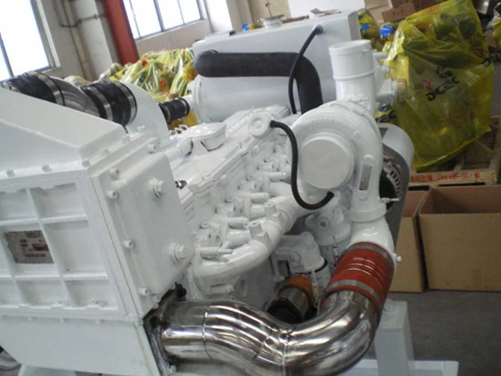 Cummins 6LTAA8.9-M300 224KW 300HP Marine Diesel Engine shown from another angle