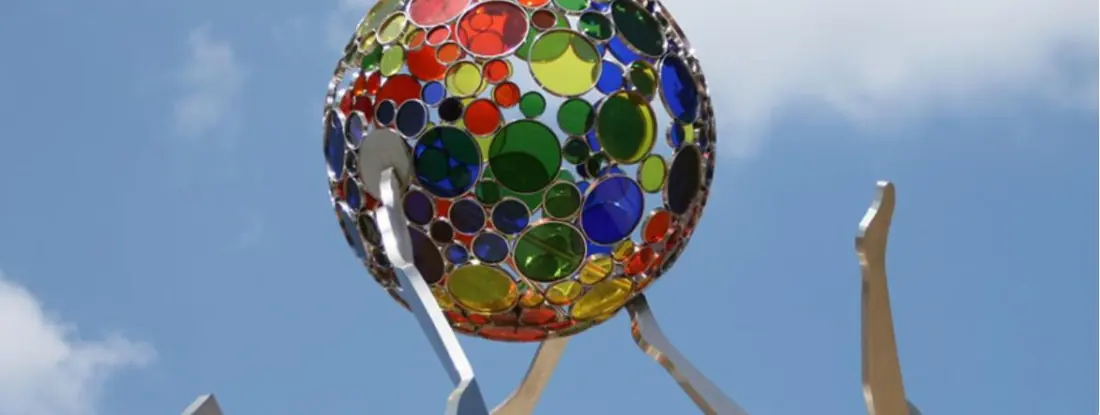 Садовые стальные шарики с узором производства Shenzhen Maoping Sculpture Arts Co., Ltd.