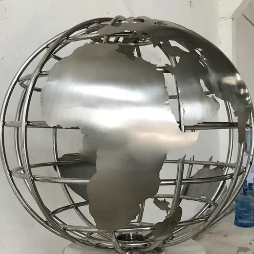 Metall-Weltkugel-Skulptur