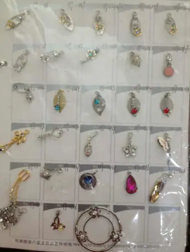 j4 - Metal accessories