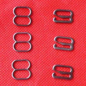 250920 - Black slipr and hook