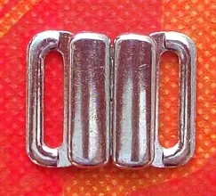 9813 - pair buckle