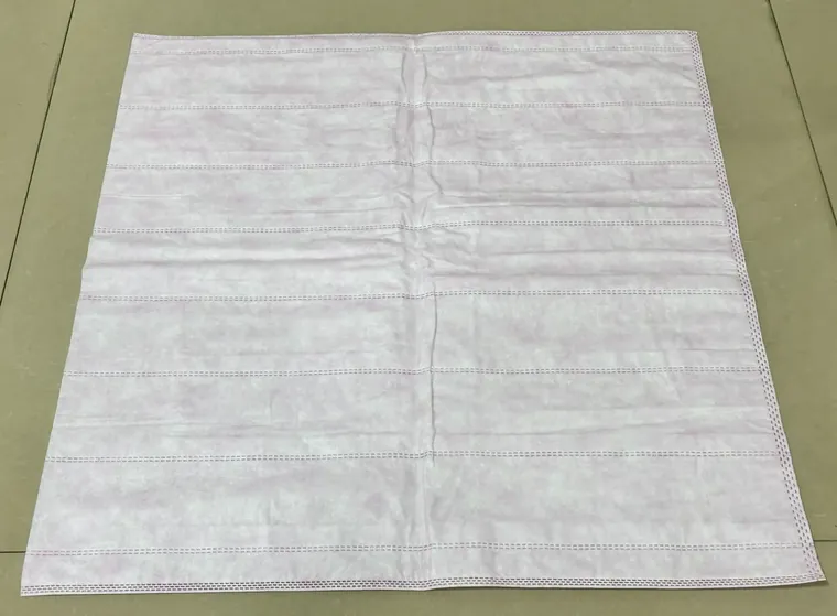 Taschenfilterbeutelmaschine zur Herstellung verschweißter Taschen unter Sechs-Servo-Registrierung.